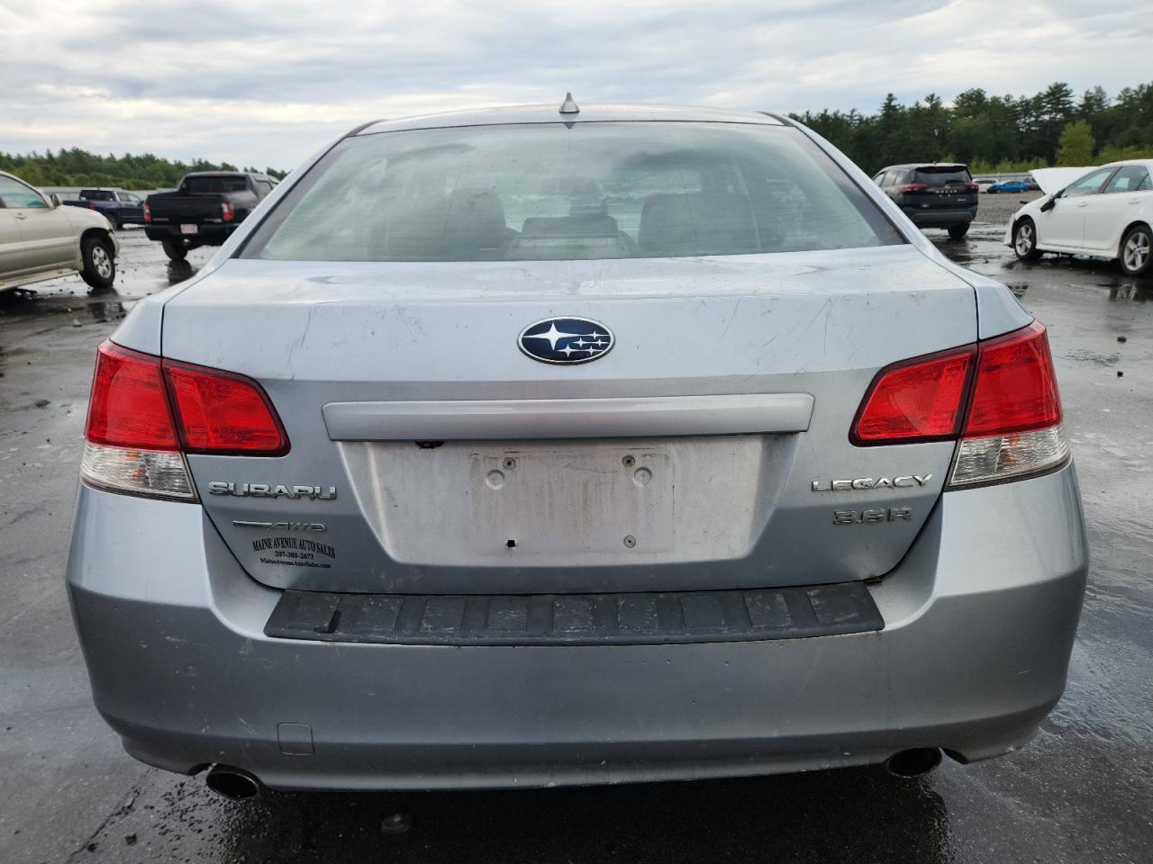 2014 Subaru Legacy 3.6R Limited VIN: 4S3BMDL65E2008272 Lot: 70987005