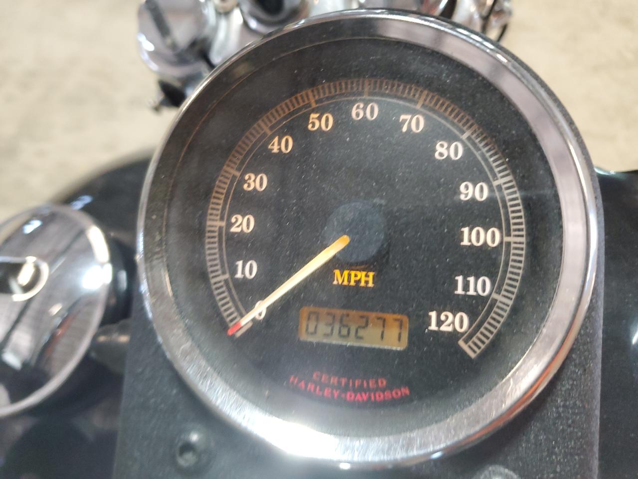 2003 Harley-Davidson Fxdl VIN: 1HD1GDV163K322660 Lot: 68743235