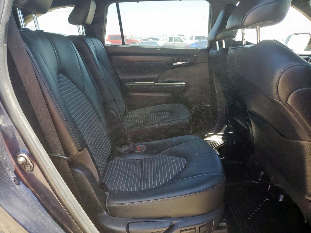 5TDLZRAH2MS085342 2021 Toyota Highlander Xse