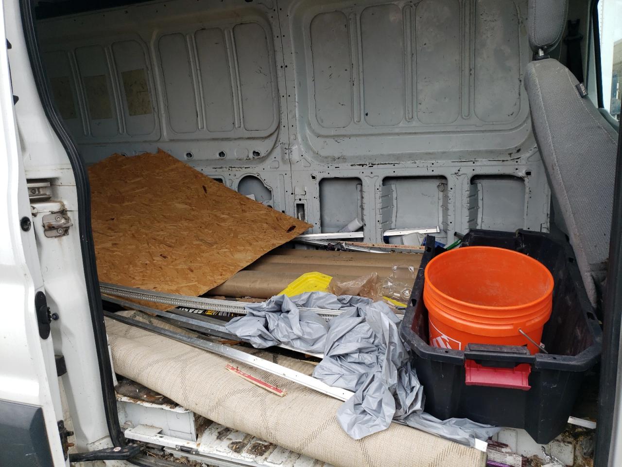 2015 Ford Transit T-250 VIN: 1FTYR3XM4FKA86400 Lot: 70064805