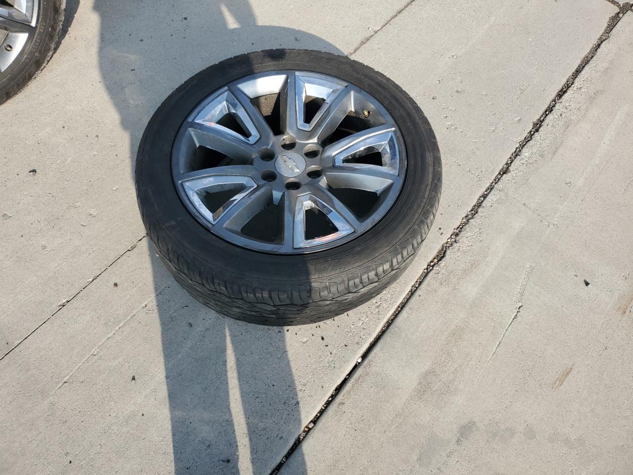 2015 Chevrolet Tahoe K1500 Ltz VIN: 1GNSKCKC3FR223897 Lot: 70163535