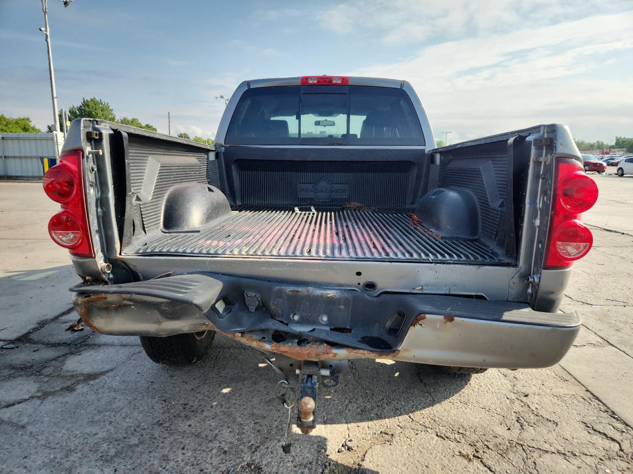 2008 Dodge Ram 1500 St VIN: 1D7HU18228J237619 Lot: 70169875