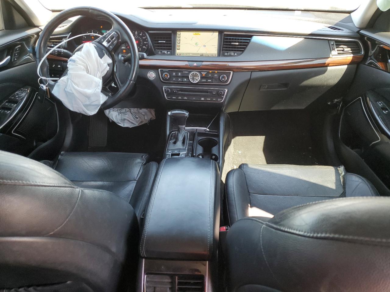 2017 Kia Cadenza Premium VIN: KNALC4J13H5062653 Lot: 84650565