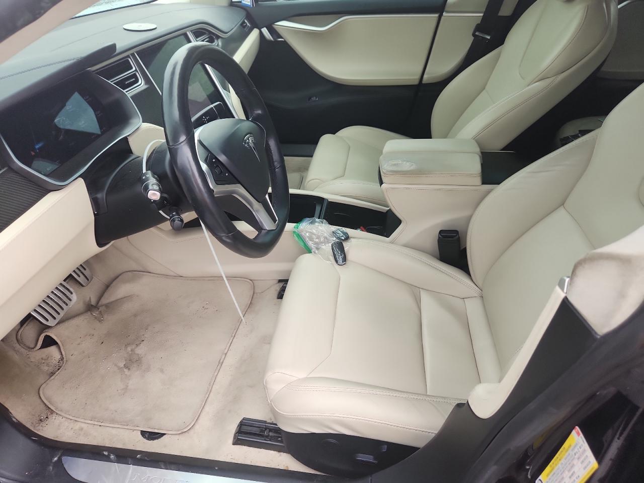 2017 Tesla Model S VIN: 5YJSA1E40HF227807 Lot: 69759555