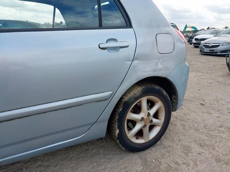 2005 TOYOTA COROLLA T2