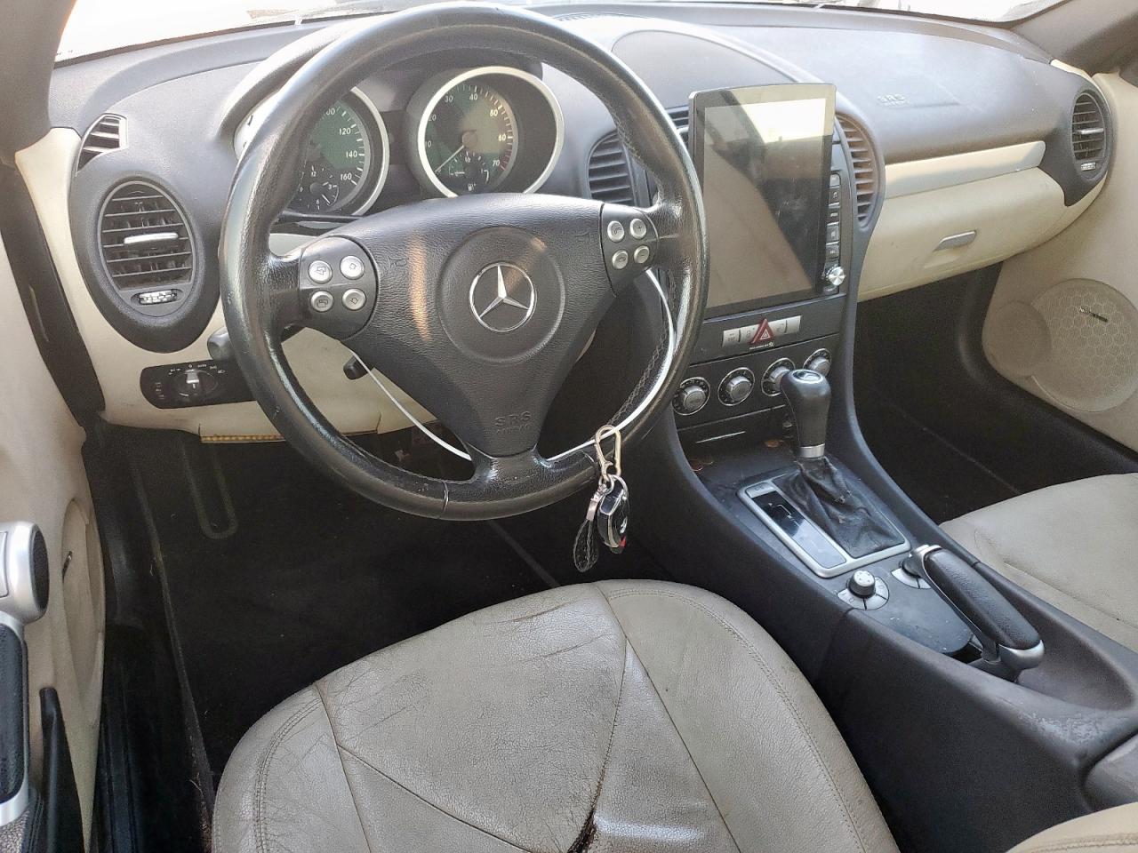 2006 Mercedes-Benz Slk 350 VIN: WDBWK56F16F087991 Lot: 69600345