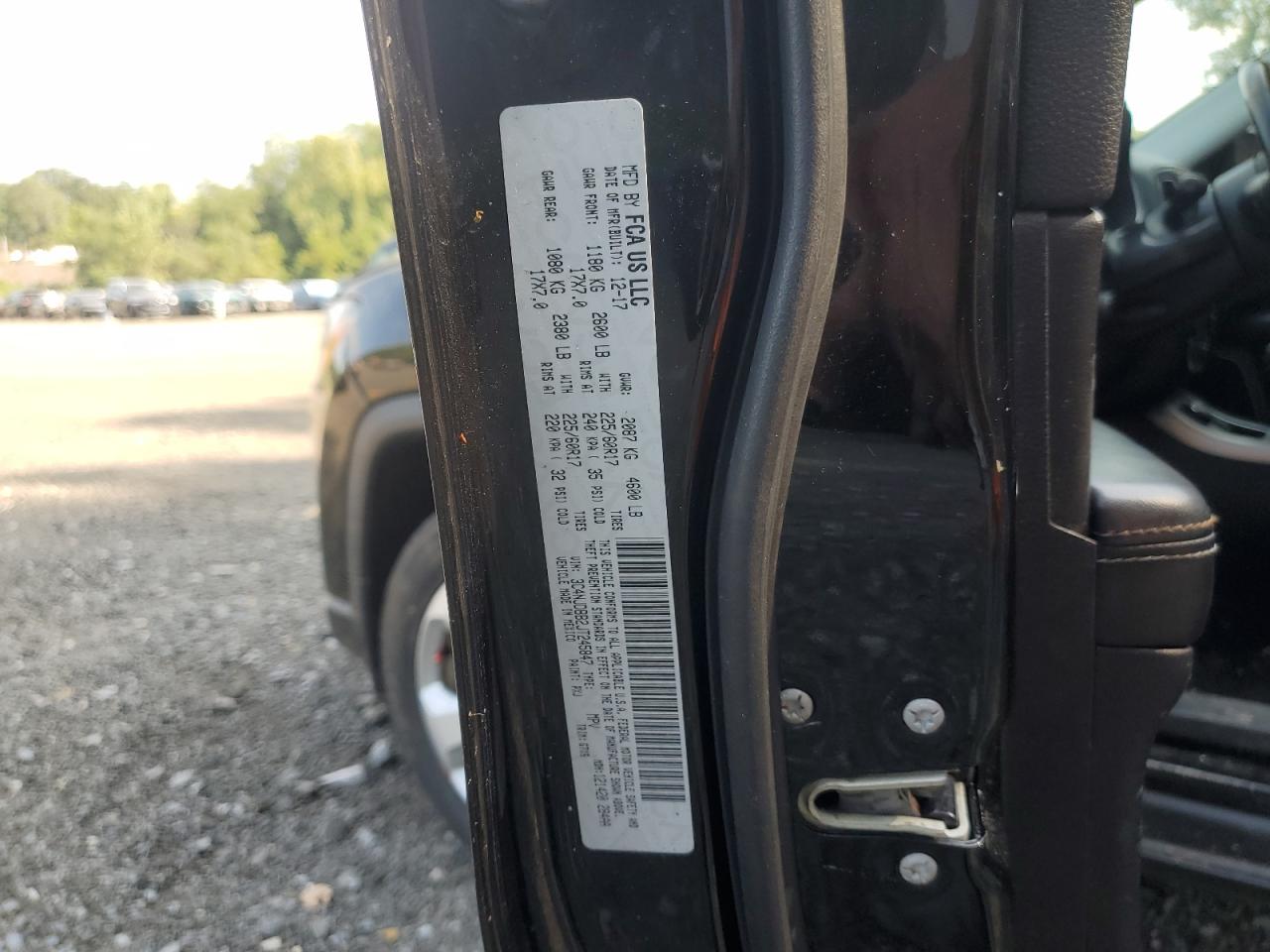 2018 Jeep Compass Latitude VIN: 3C4NJDBB2JT245847 Lot: 68713605