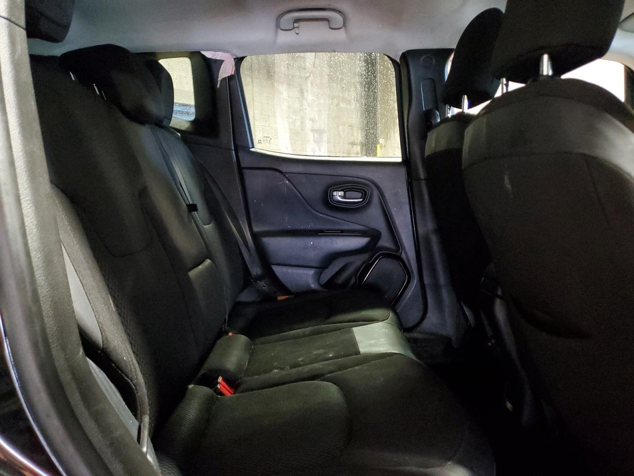 2018 Jeep Renegade Latitude VIN: ZACCJBBB9JPJ12244 Lot: 67425995