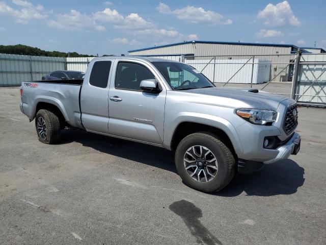  TOYOTA TACOMA 2022 Серебристый