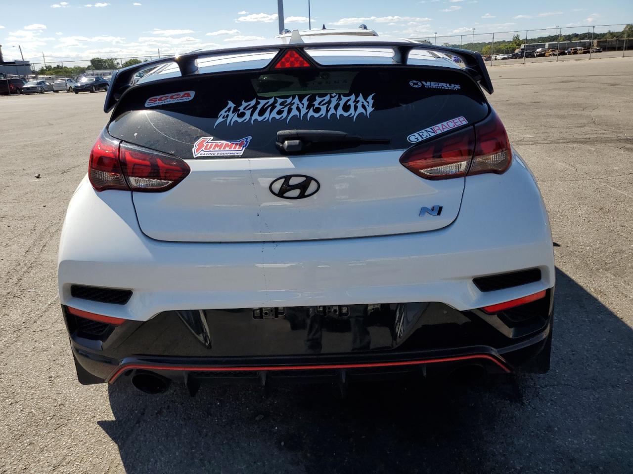 2022 Hyundai Veloster N VIN: KMHT36AH7NU012816 Lot: 70498895