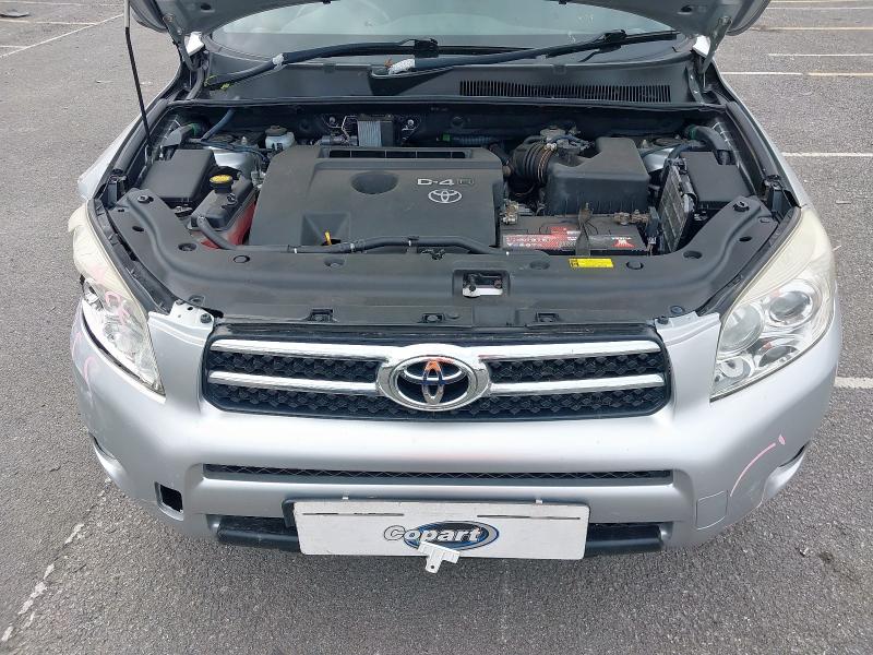 2009 TOYOTA RAV 4 XT-R
