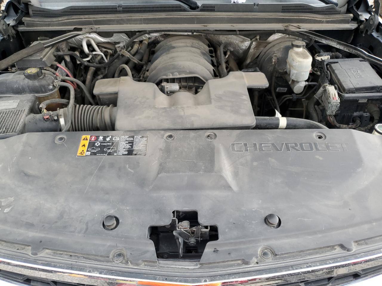 2018 Chevrolet Suburban K1500 Lt VIN: 1GNSKHKC7JR104000 Lot: 69630635