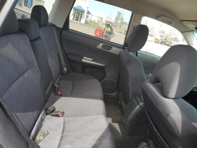 2010 SUBARU FORESTER XS  