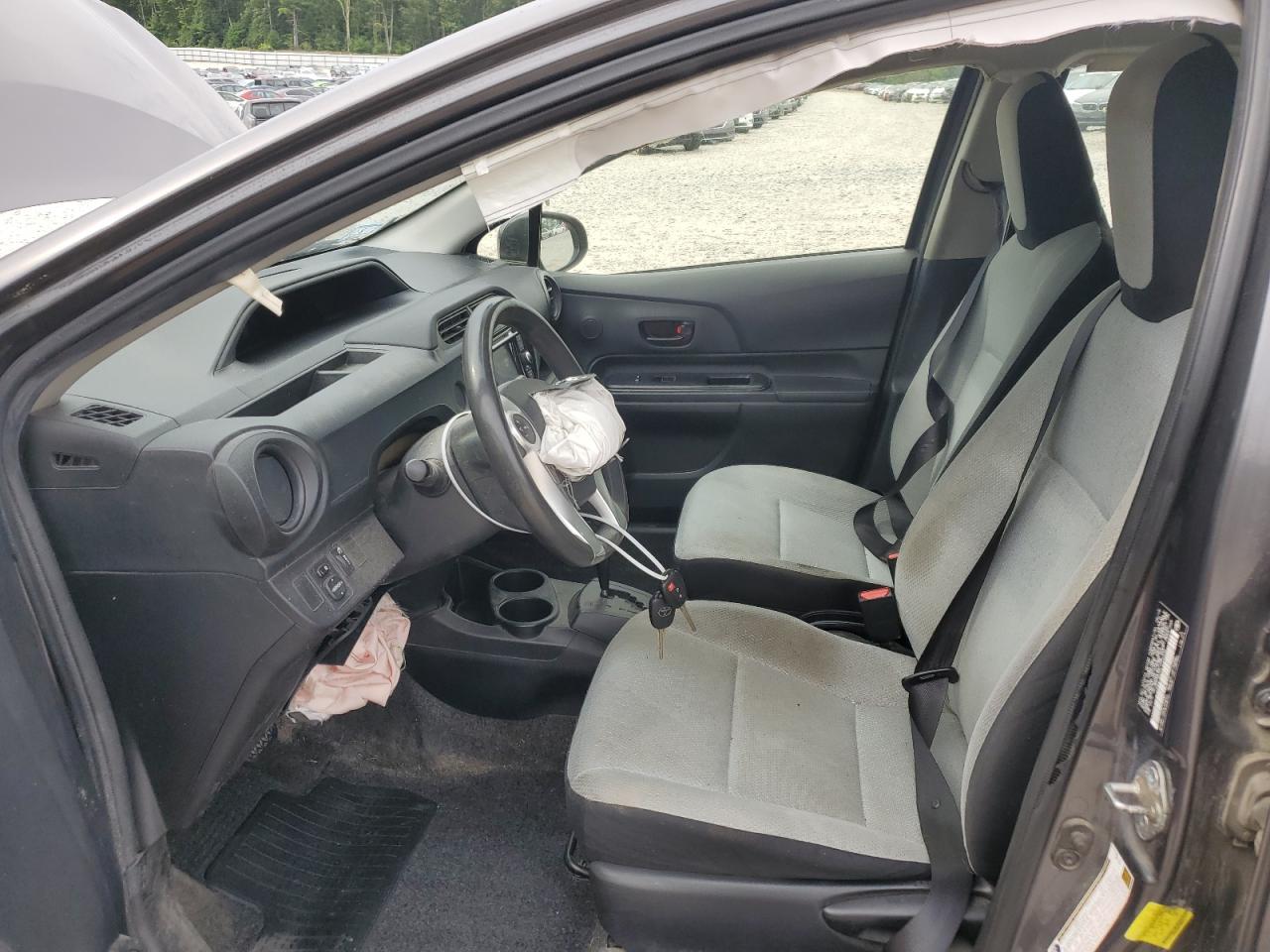 2015 Toyota Prius C VIN: JTDKDTB39F1096932 Lot: 68734255