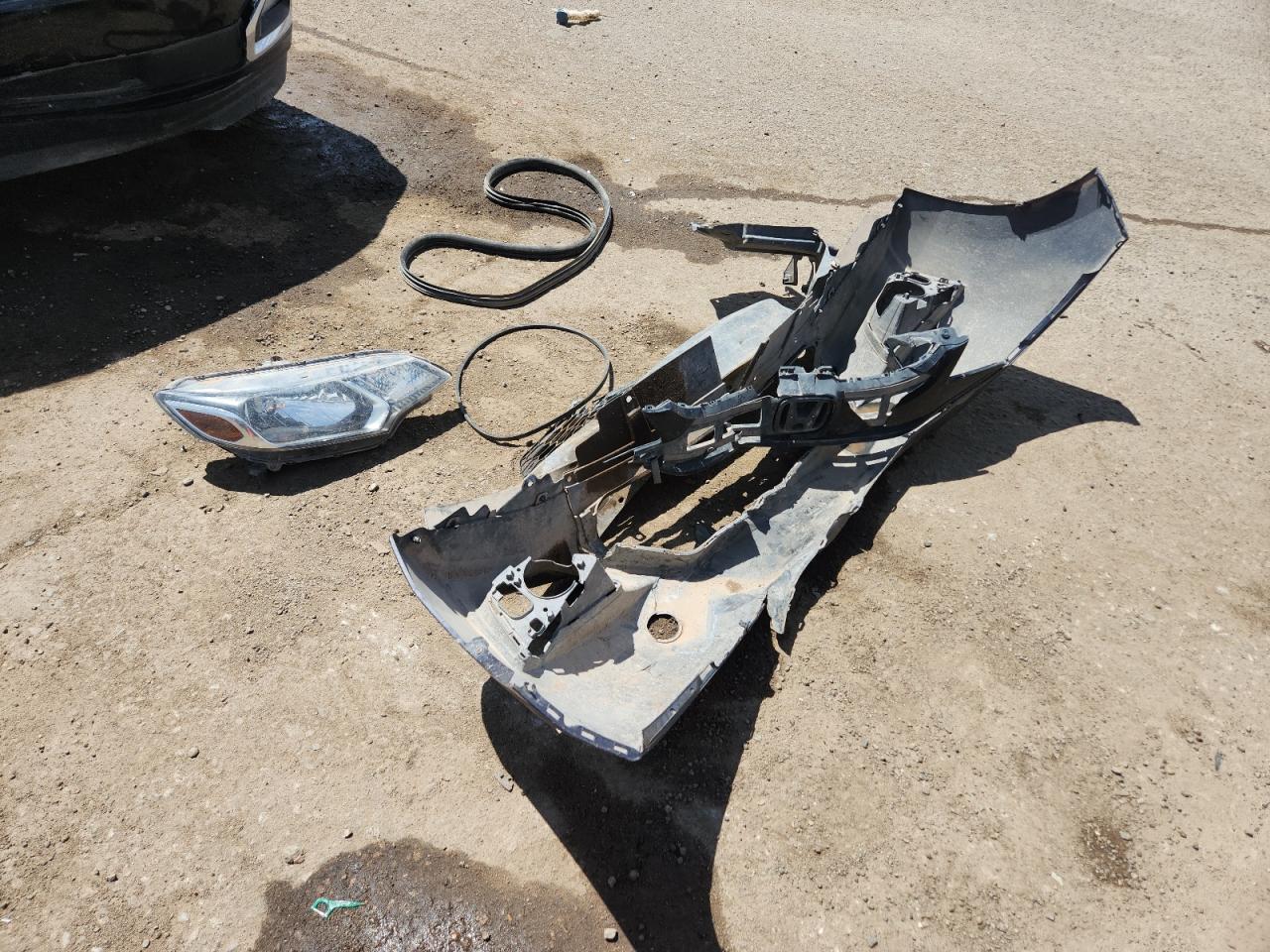 2015 Honda Fit Lx VIN: 3HGGK5G59FM738510 Lot: 70696295