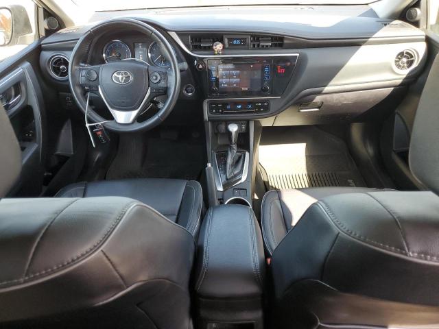  TOYOTA COROLLA 2018 Серебристый