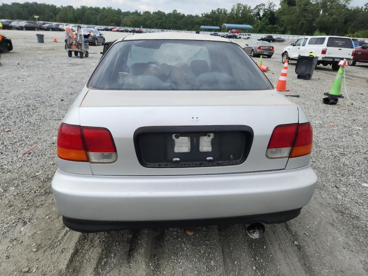 1998 Honda Civic Lx VIN: 1HGEJ6679WL021593 Lot: 69853175