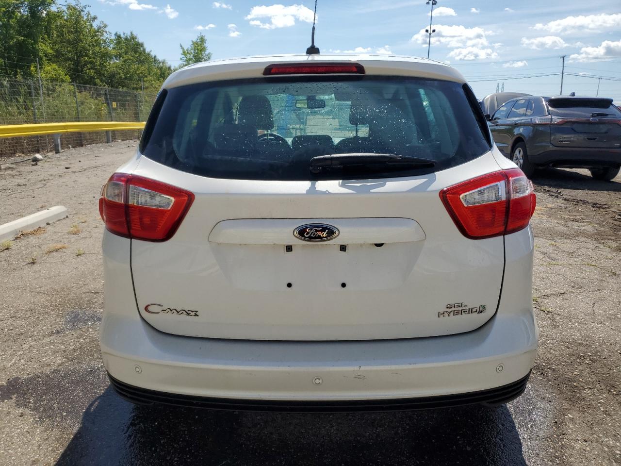 2016 Ford C-Max Sel VIN: 1FADP5BU0GL107364 Lot: 69975055