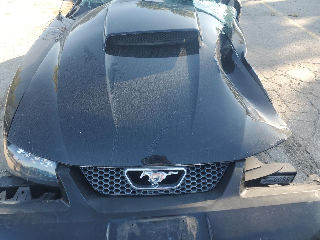 2004 Ford Mustang Gt VIN: 1FAFP42X94F126647 Lot: 70920895