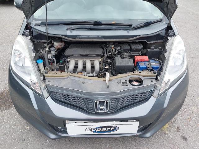 2013 HONDA JAZZ I-VTEC ES 
