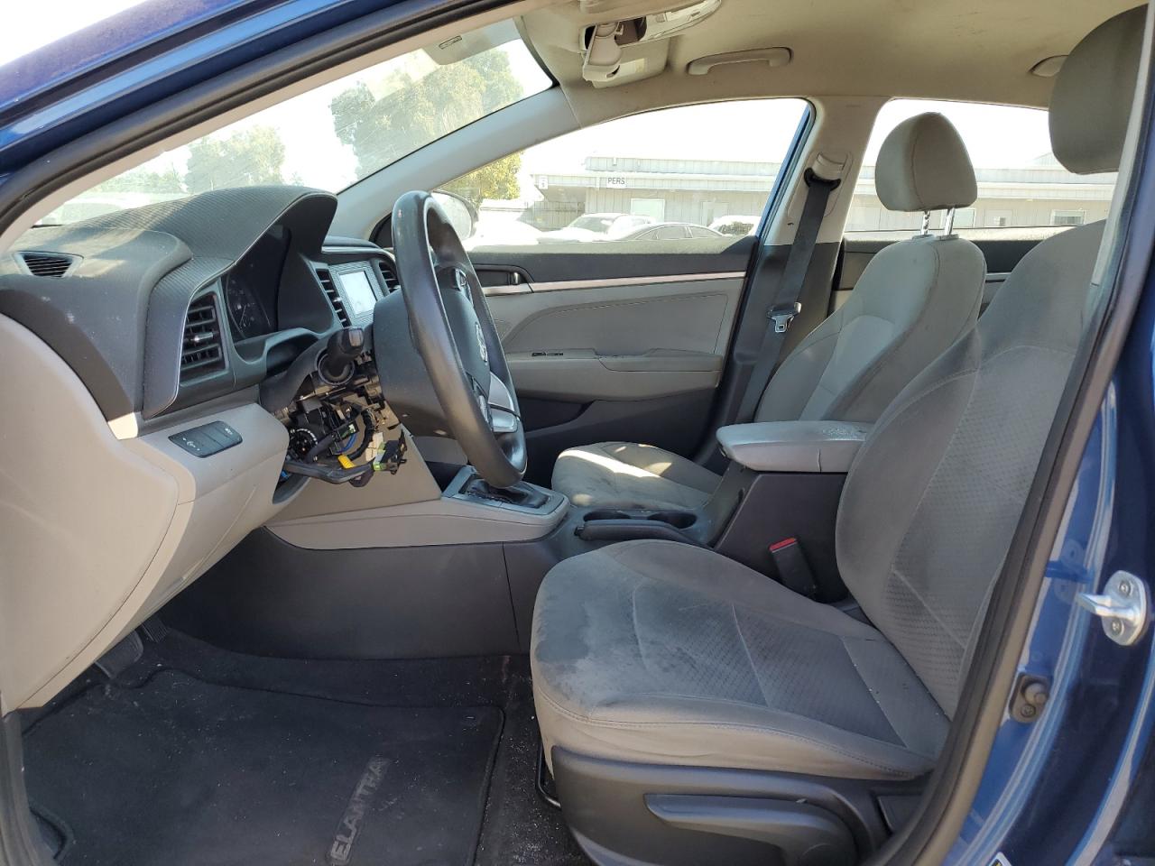 2019 Hyundai Elantra Se VIN: 5NPD74LF7KH459794 Lot: 67440955