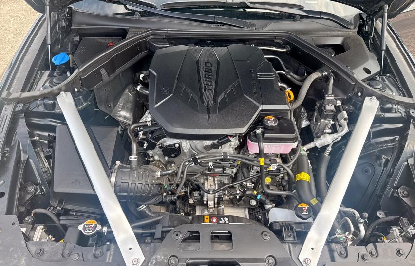  GENESIS G70 BASE 2025 Синий