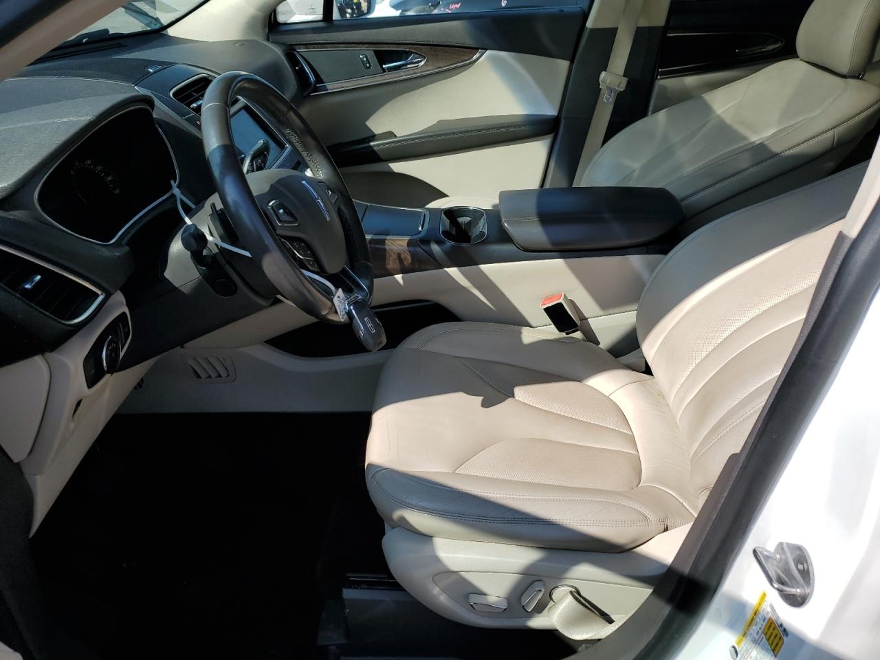 2016 Lincoln Mkx Select VIN: 2LMPJ8KR3GBL40385 Lot: 67928685