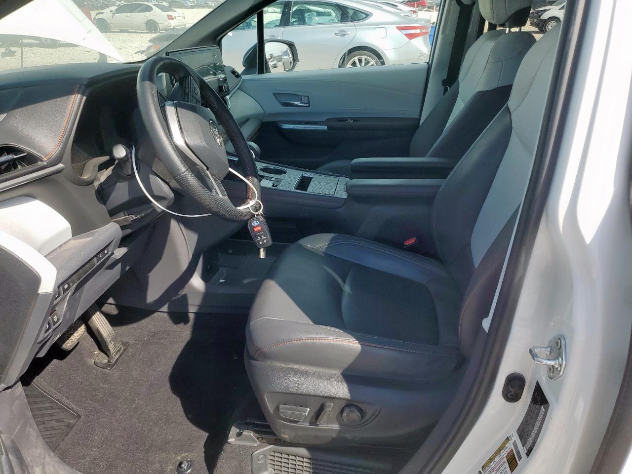 2022 Toyota Sienna Xse VIN: 5TDXSKFC8NS067892 Lot: 70937815
