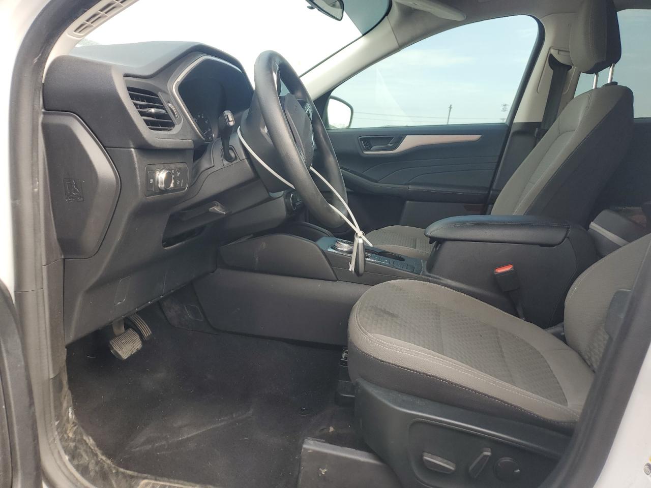 2022 Ford Escape Se VIN: 1FMCU0BZ5NUA65807 Lot: 69143085