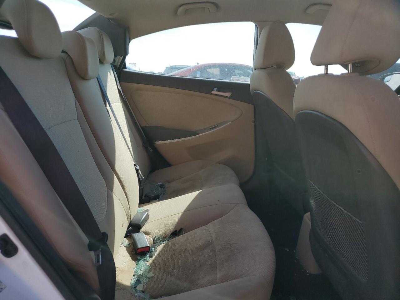 2014 Hyundai Accent Gls VIN: KMHCT4AE4EU686898 Lot: 69300245