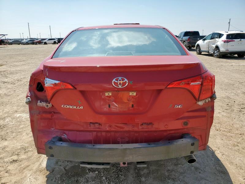 TOYOTA COROLLA 2018 Красный
