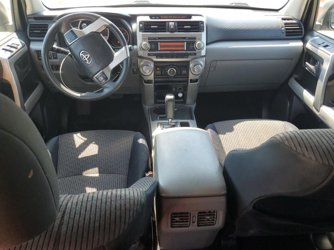 2010 Toyota 4Runner Sr5 VIN: JTEZU5JR0A5003101 Lot: 68530015