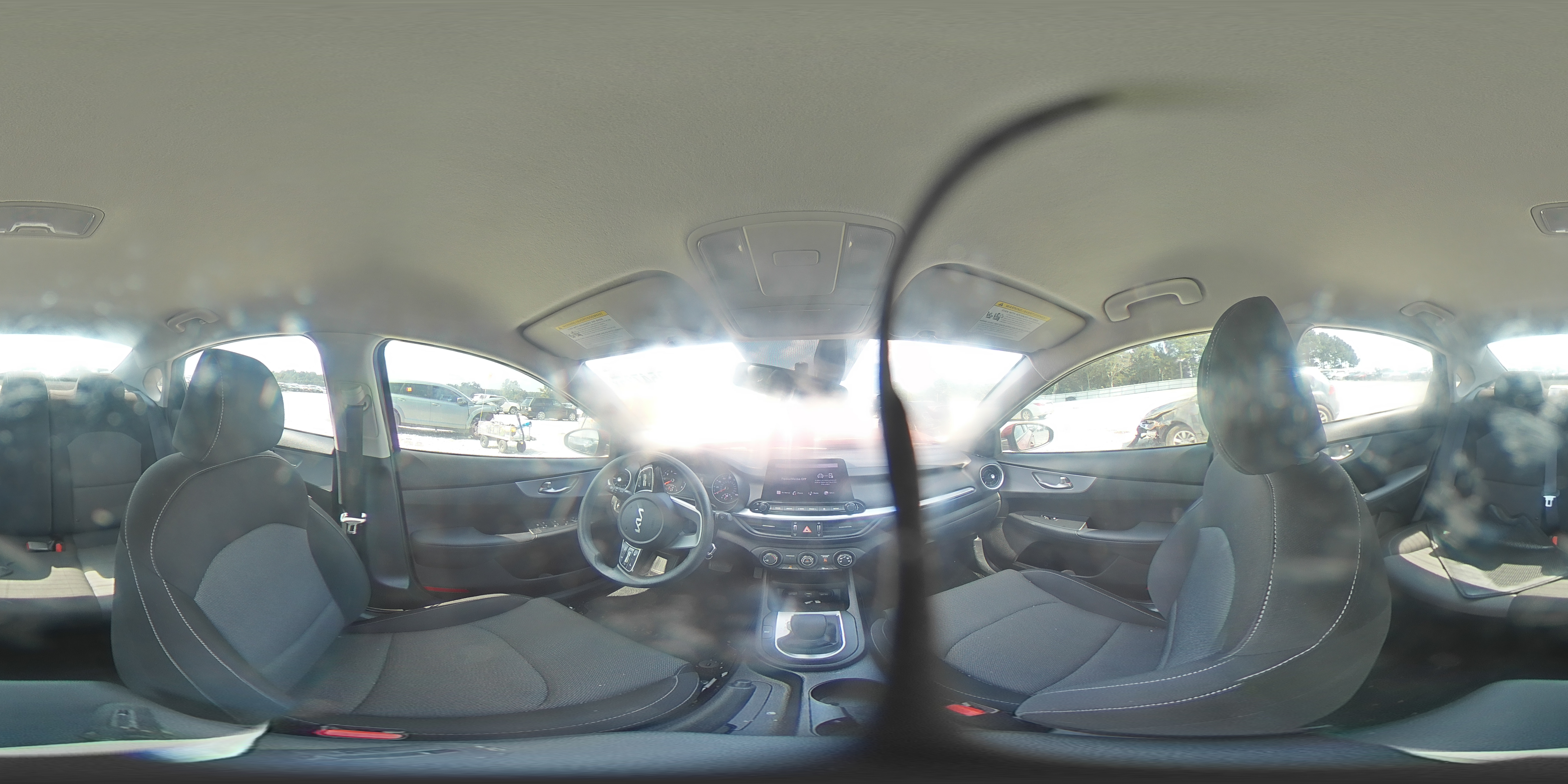 2018 Kia Forte Fe VIN: 3KPF24AD7NE438574 Lot: 69354725