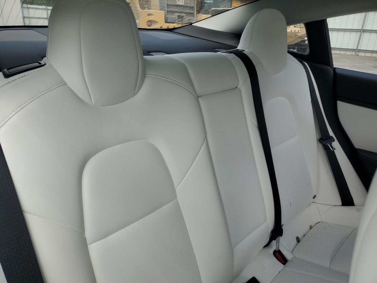 2020 Tesla Model 3 VIN: 5YJ3E1EA5LF785952 Lot: 70324445