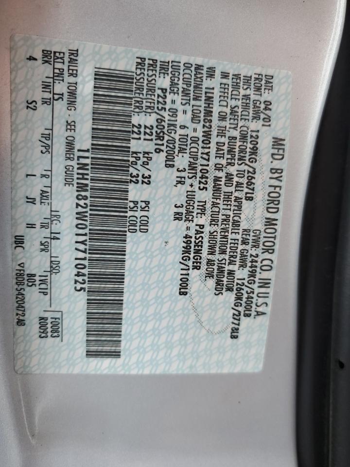 2001 Lincoln Town Car Signature VIN: 1LNHM82W01Y710425 Lot: 69591375