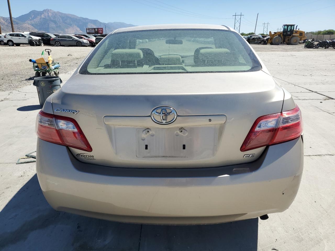 2007 Toyota Camry Ce VIN: JTNBE46K573077946 Lot: 69316885