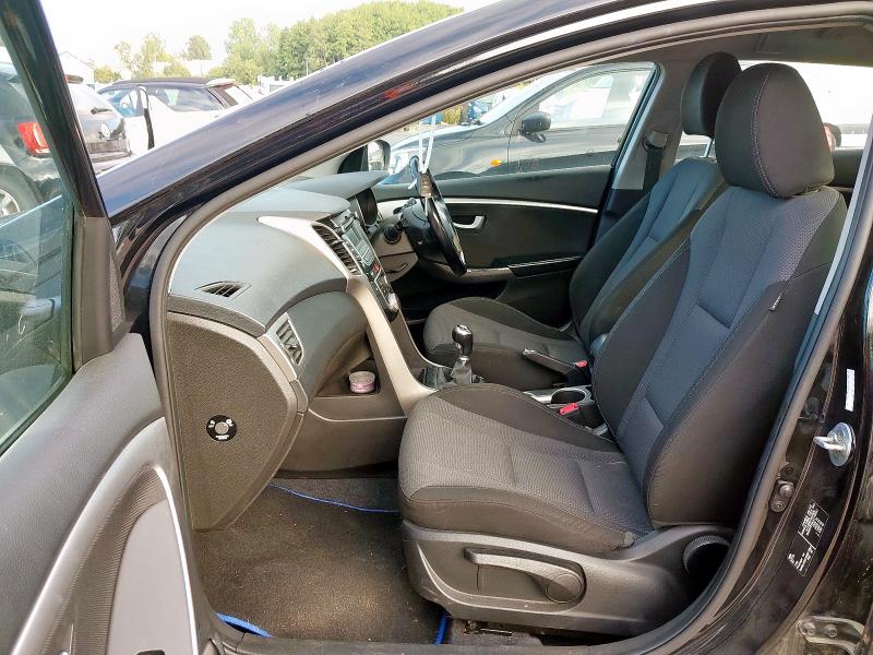 2017 HYUNDAI I30 SE