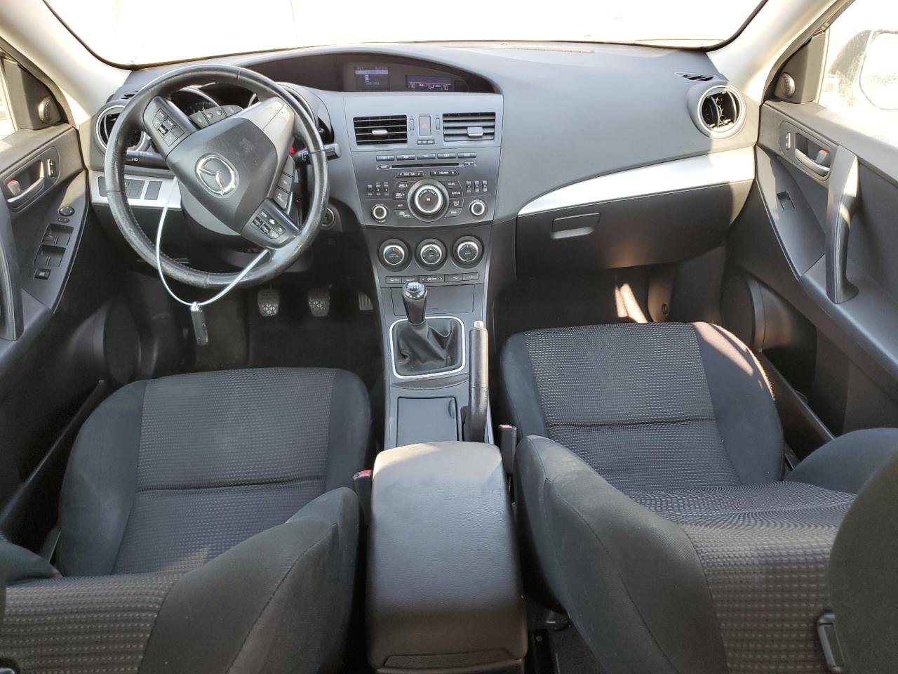 JM1BL1LPXD1739617 2013 Mazda 3 I