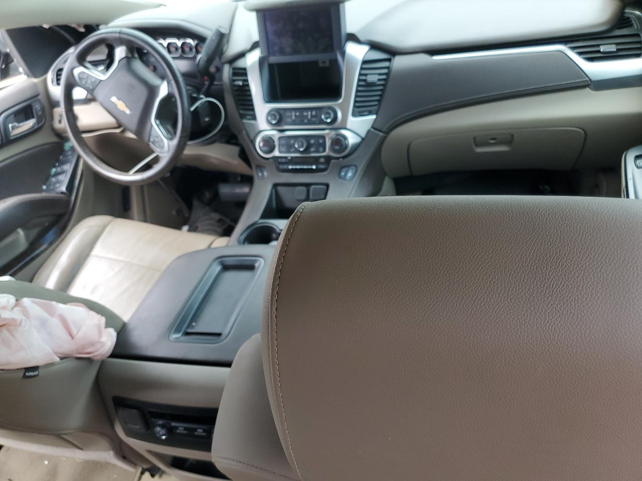 2018 Chevrolet Tahoe C1500 Lt VIN: 1GNSCBKC9JR125585 Lot: 68249845