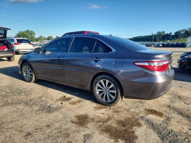 Sedans TOYOTA CAMRY 2017 Szary