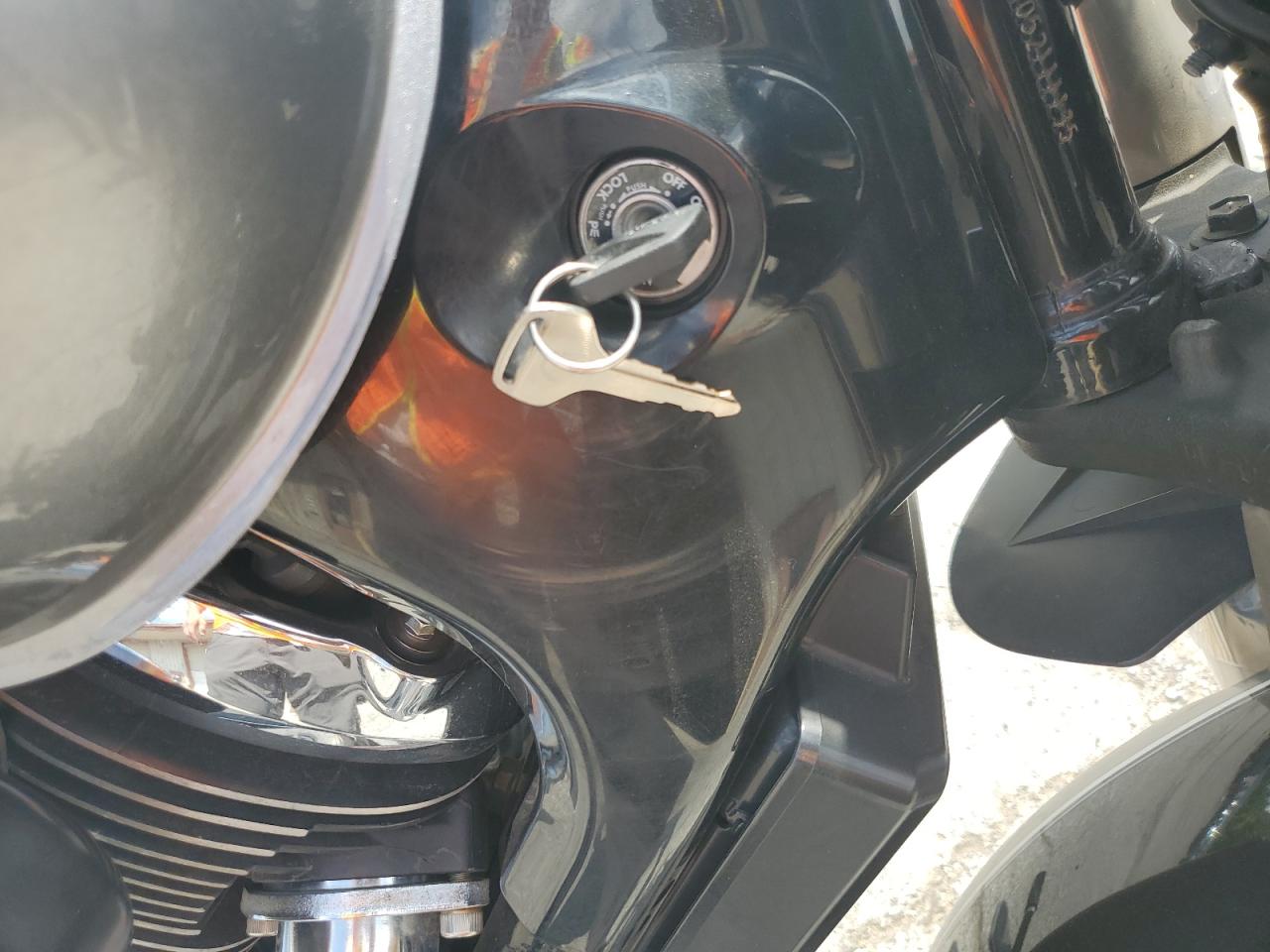 2005 Suzuki C50 VIN: JS1VS55A052111135 Lot: 68457635