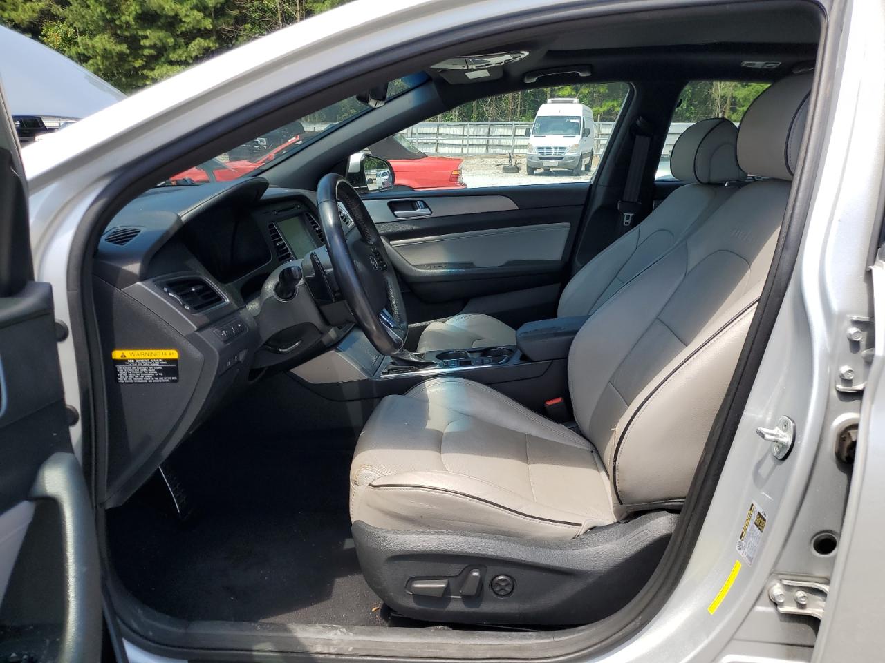 2015 Hyundai Sonata Sport VIN: 5NPE34AB0FH15730 Lot: 67110765