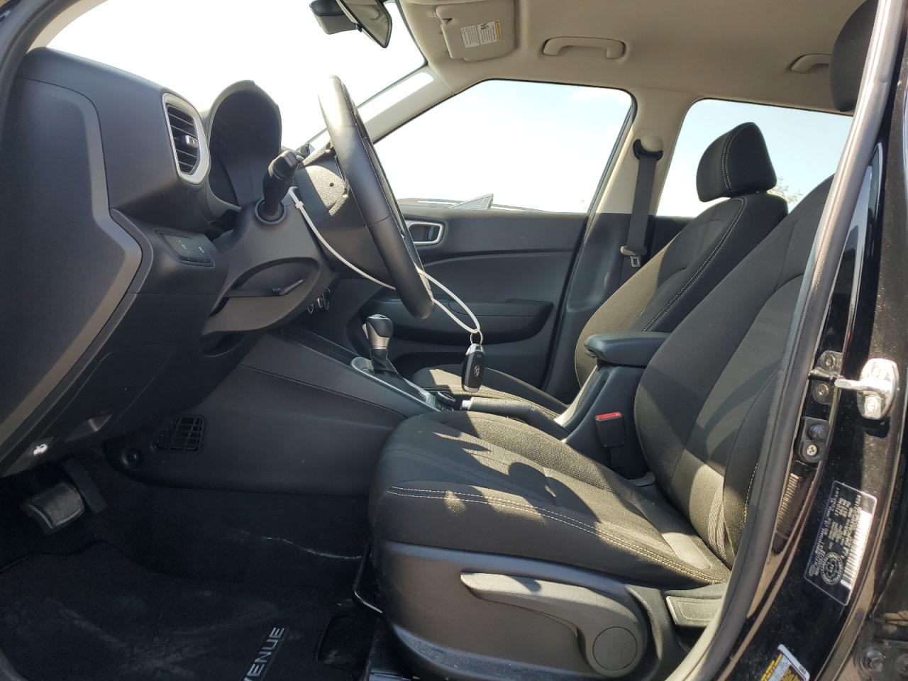 2023 Hyundai Venue Sel VIN: KMHRC8A36PU221624 Lot: 69691865