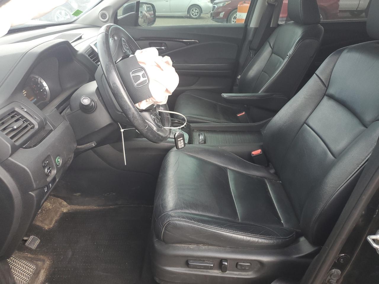 2017 Honda Pilot Touring VIN: 5FNYF6H93HB101540 Lot: 67833175