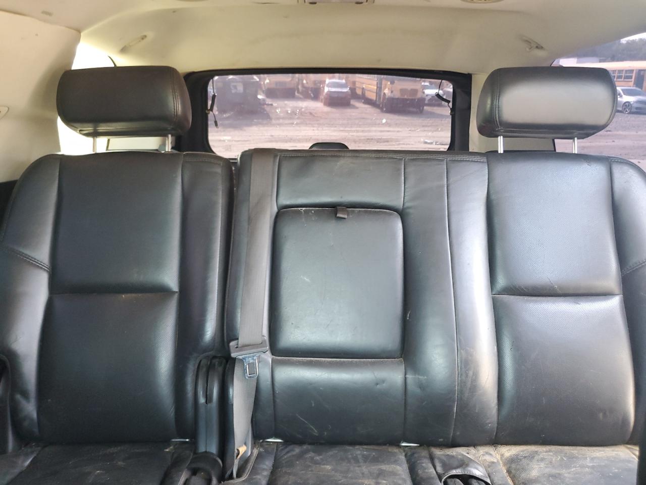 2007 Cadillac Escalade Luxury VIN: 1GYFK63827R346947 Lot: 65611905