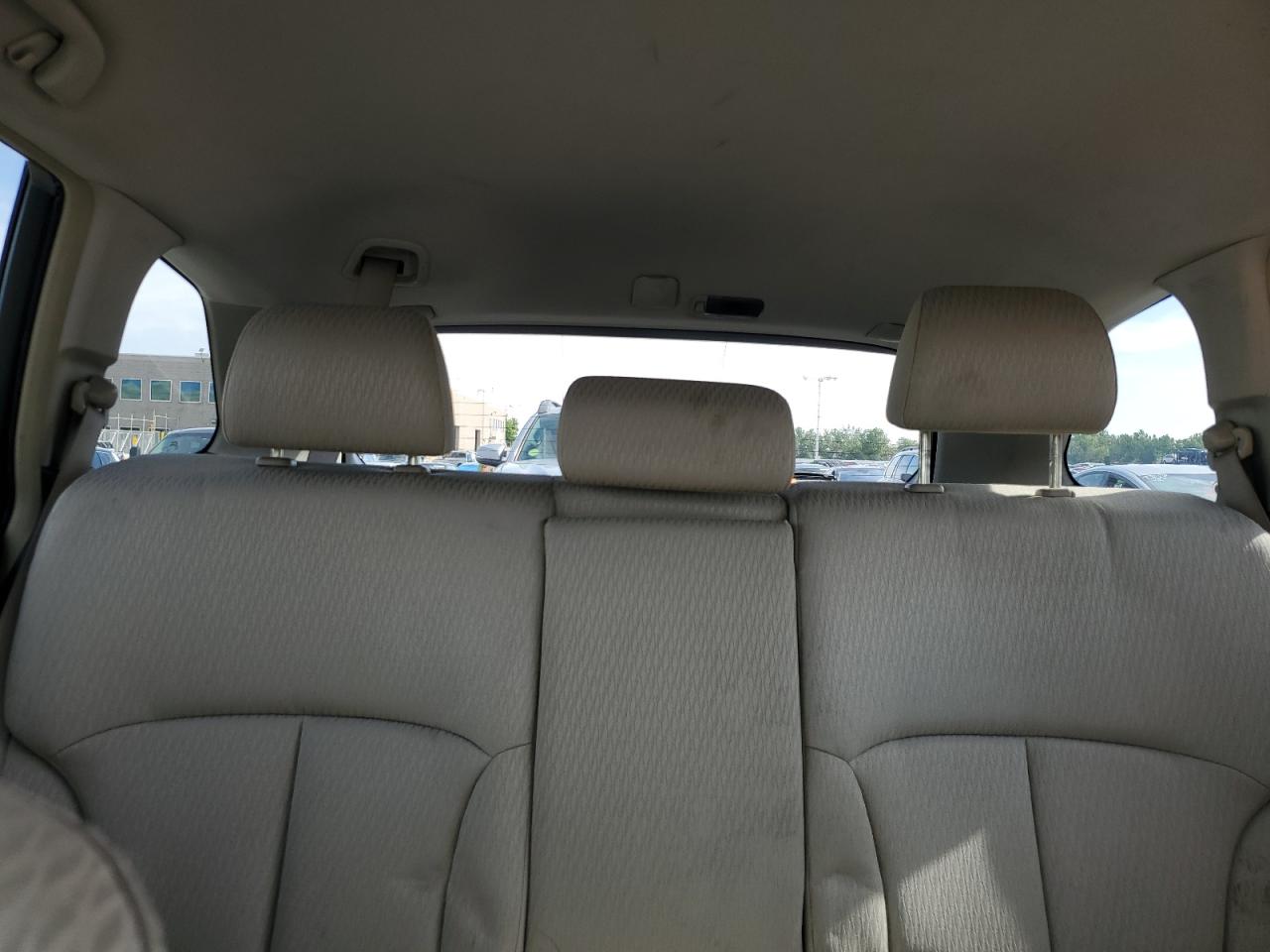 4S4BRBFC3A3351427 2010 Subaru Outback 2.5I Premium