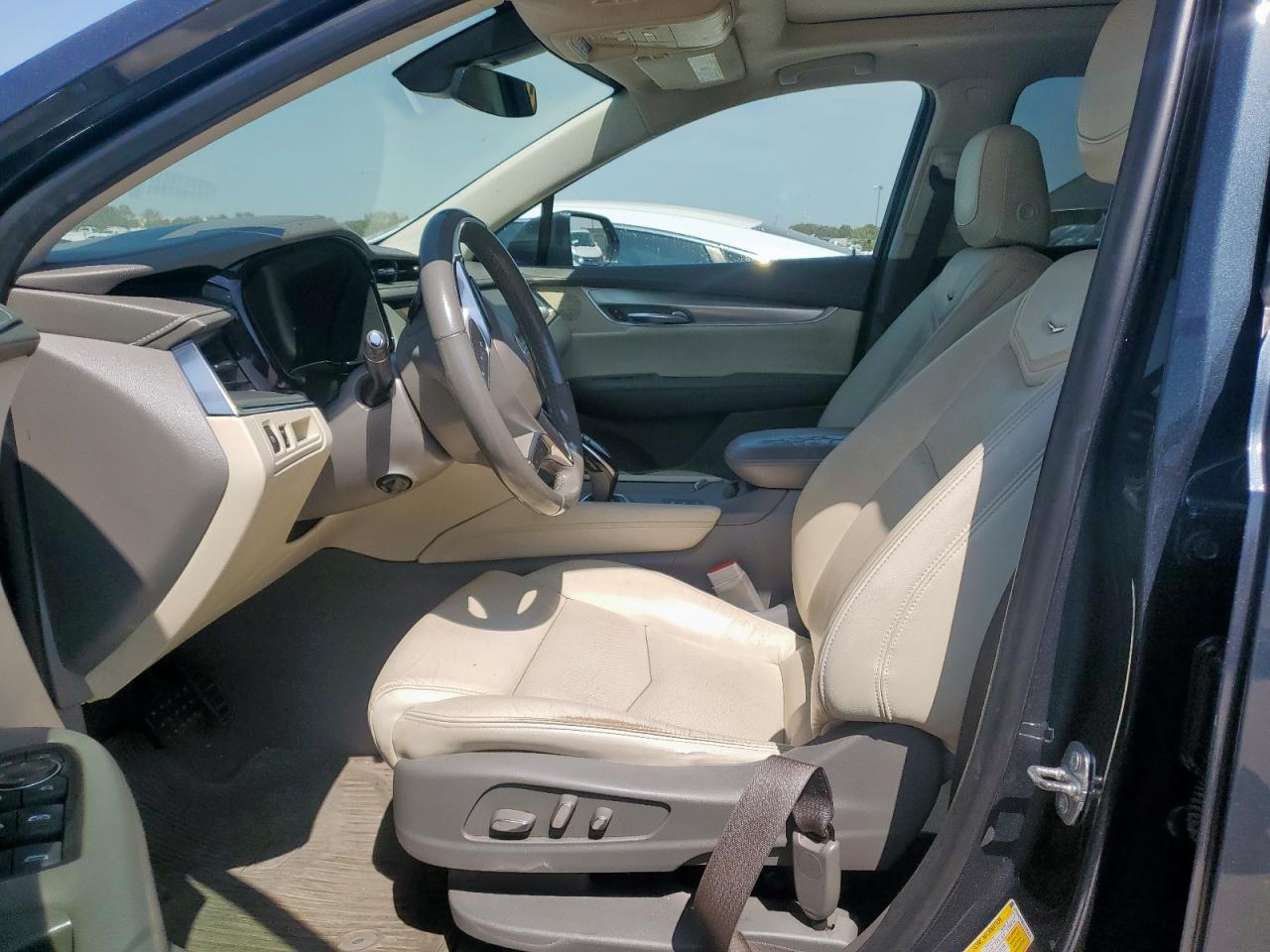 2019 Cadillac Xt5 Luxury VIN: 1GYKNDRS5KZ155674 Lot: 70840815