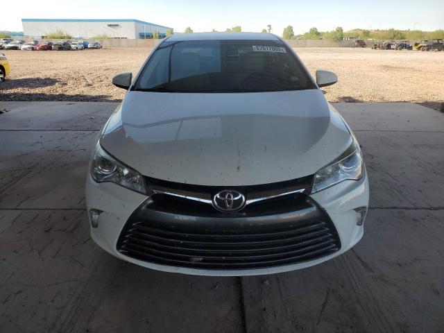  TOYOTA CAMRY 2015 White