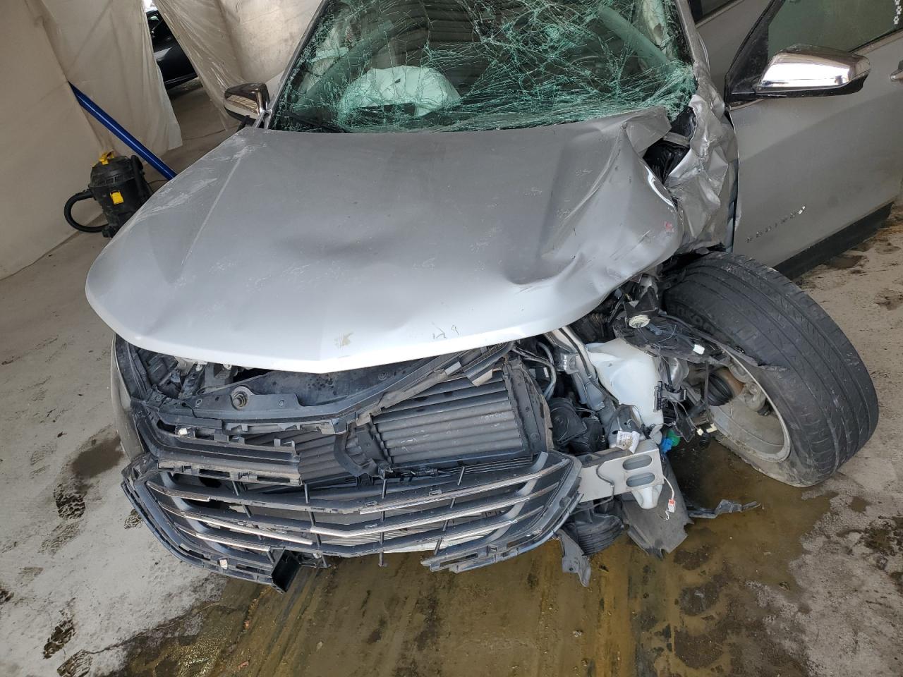 2020 Chevrolet Equinox Premier VIN: 2GNAXYEX5L6184844 Lot: 69975735