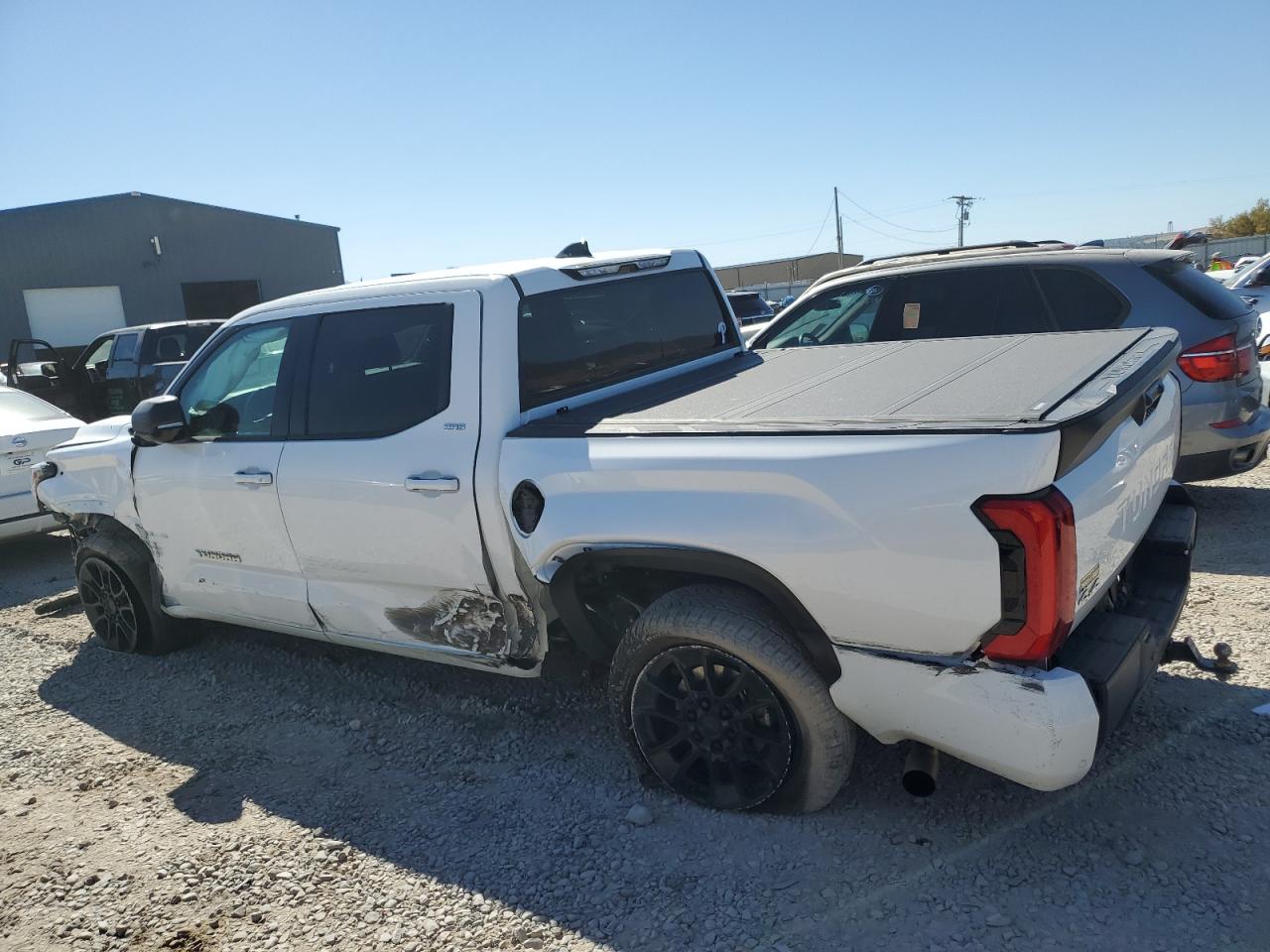 2022 Toyota Tundra Crewmax Sr white null gas 5TFLA5DB9NX047187 photo #3